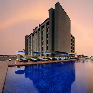 radisson-blu-new-delhi-paschim-vihar.hotelsdelhi.org/