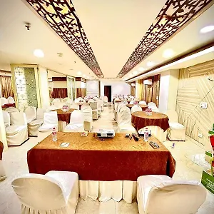spb-87-near-karol-bagh-metro-station-delhi.hotelsdelhi.org/