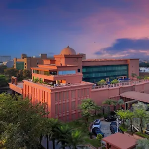 radisson-blu-agra-taj-east-gate.agrahotelsindia.net/